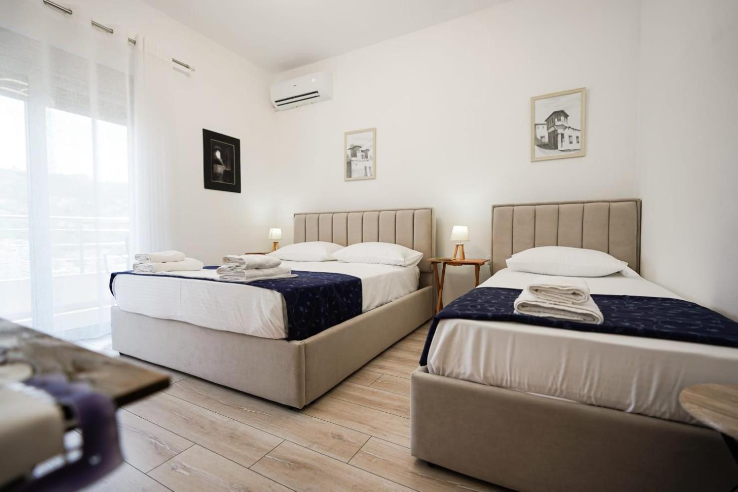 View City Apartments Gjirokaster Exterior photo